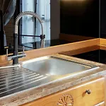 Hellochalet - Maison Maquignaz With Boot-warmer, 100m Skibus Apartment *